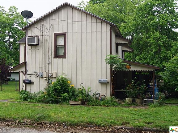 4th image of 406 Bowie St