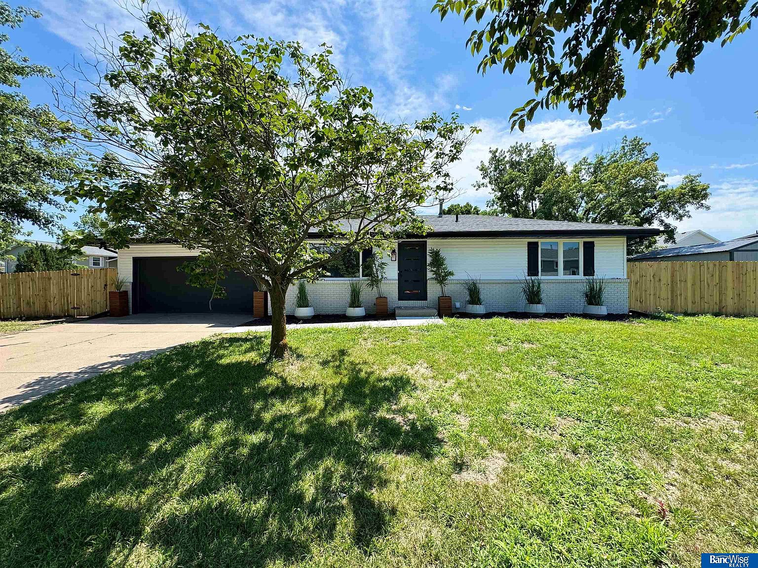 1101 W Leon Dr, Lincoln, NE 68521 | Zillow