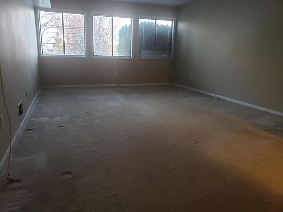 Living Room Laminate floors will be Installed