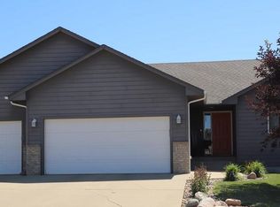 4100 S Outfield Ave, Sioux Falls, SD 57110