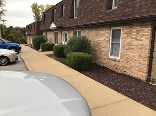 4 Fiedler Cir, Fenton, MO 63026