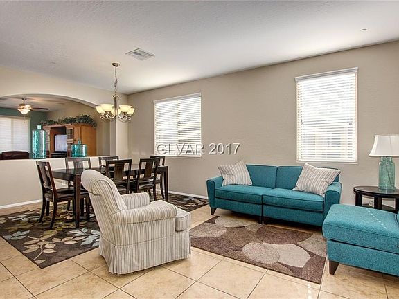 3rd image of 1049 Bonita Bluffs Ave