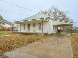 112 Moore St, Sharon, TN 38255