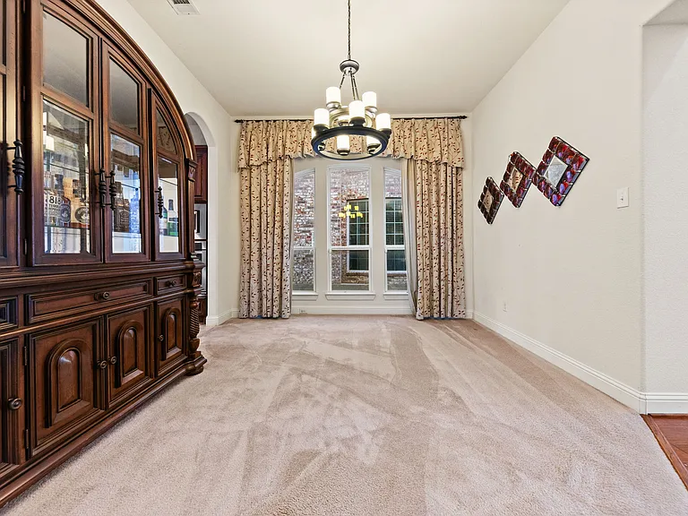 15520 Mayflower Trl — Photo 6