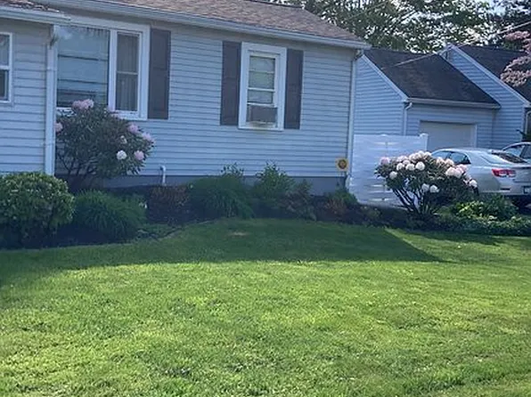 50 Chestnut St, Fredonia, NY 14063
