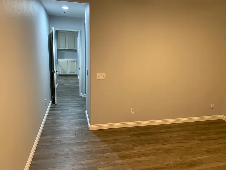 8 Warmspring Ln — Photo 15