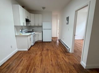 1379 Bronx River Ave #2R, Bronx, NY 10472