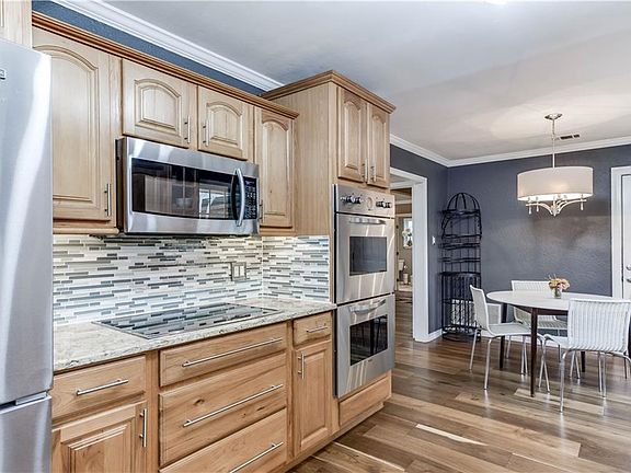 4th image of this home