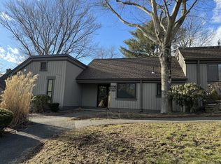 476 Heritage Vlg #A, Southbury, CT 06488