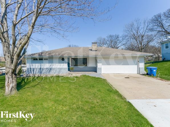 306 NW 54th Ter