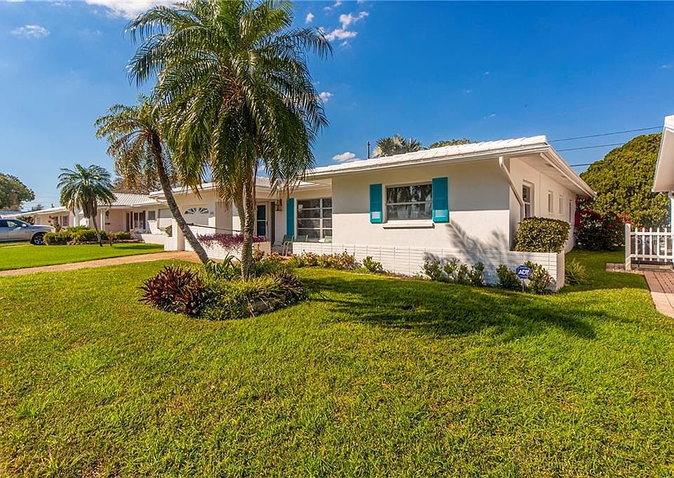 1st image of 3841 Mainlands Blvd N #3