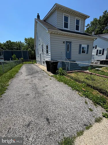 105 Williams Ave Photo 1