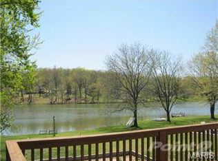 76 N Lake Dr, Leslie, MO 63056