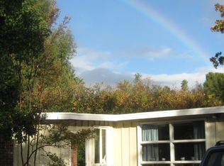 3501 Hollyslope Rd, Altadena, CA 91001