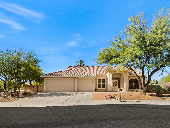 2nd image of 7069 N Avenida Adella
