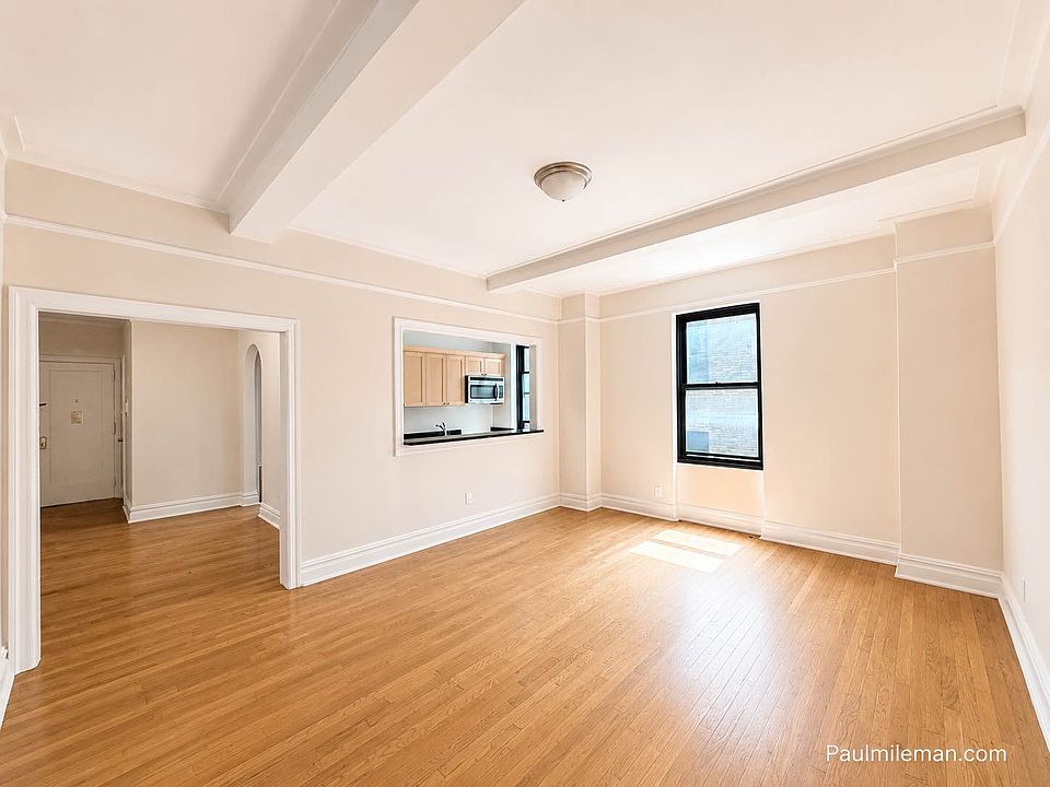1st image of 166 2nd Ave APT 3I