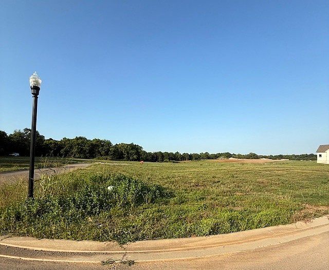 2nd image of 4511 Jackie Kennedy Ct Lot 48