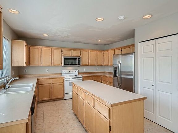 2nd image of 15907 123rd Ave E