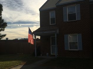 301 Seeman Ct, Virginia Beach, VA 23452