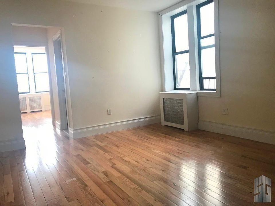 2nd image of 150 Brighton 15th St APT 6H