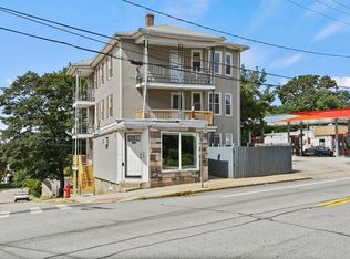 825 Park Ave, Woonsocket, RI 02895