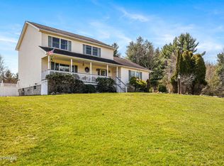 3038 Running Valley Rd, Stroudsburg, PA 18360