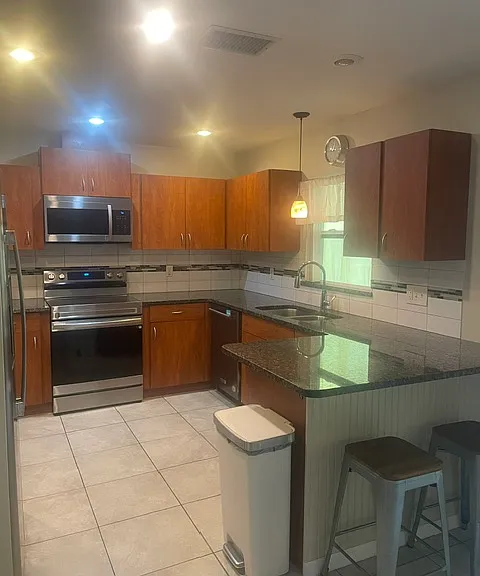 1799 S Belcher Rd — Photo 5