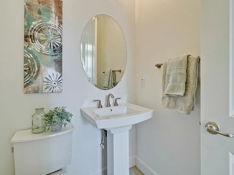 1056 Duane Ct — Photo 11