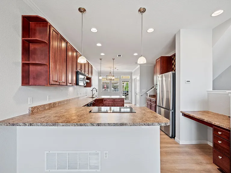 12805 King St — Photo 8
