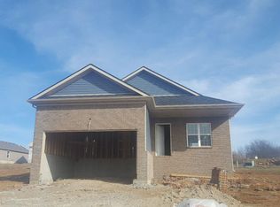 147 Paul Revere Dr, Georgetown, KY 40324
