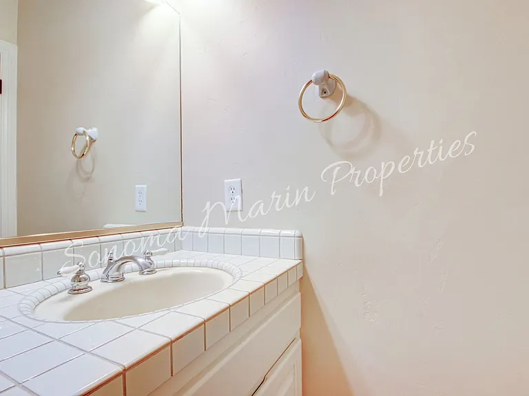 4626 Bennett View Dr — Photo 29