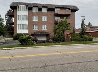 6300 Xerxes Ave S APT 31, Edina, MN 55423