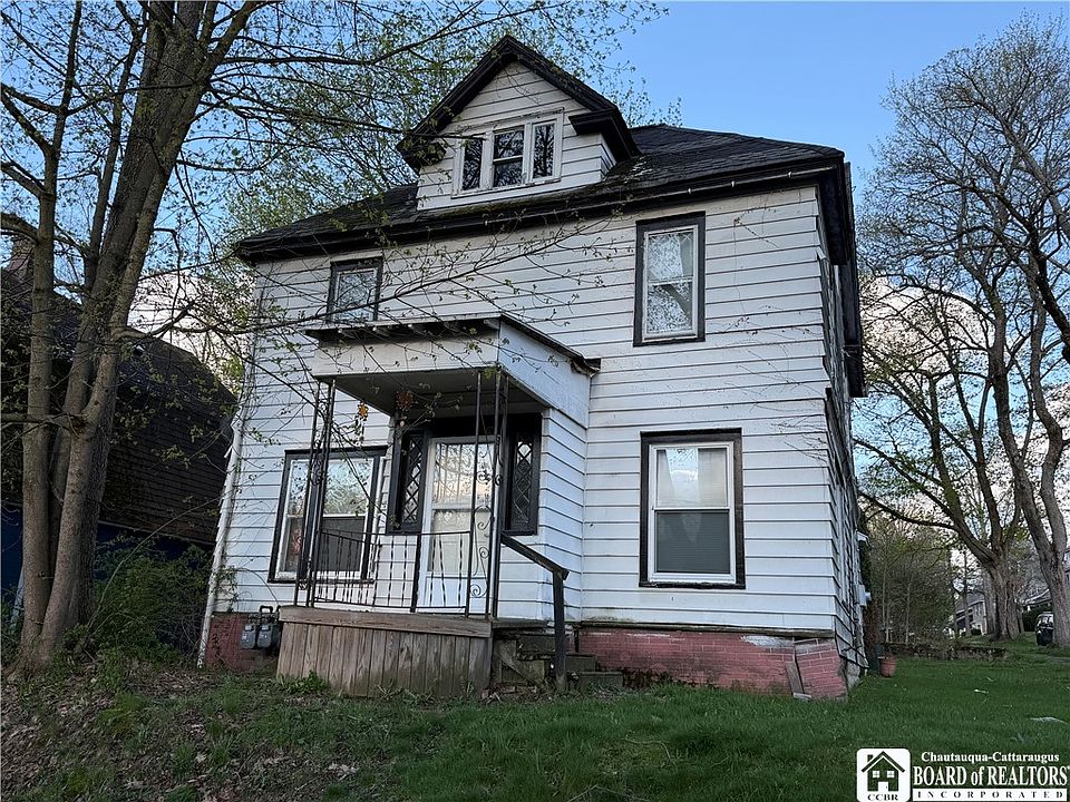 1st image of 37 Sturges St