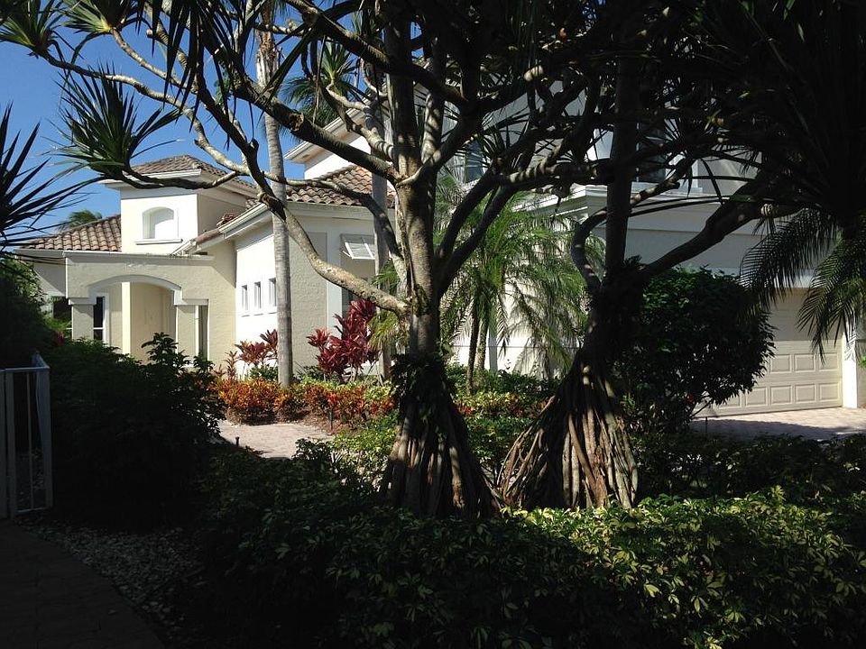 Home For Sale In Broken Sound Country Club