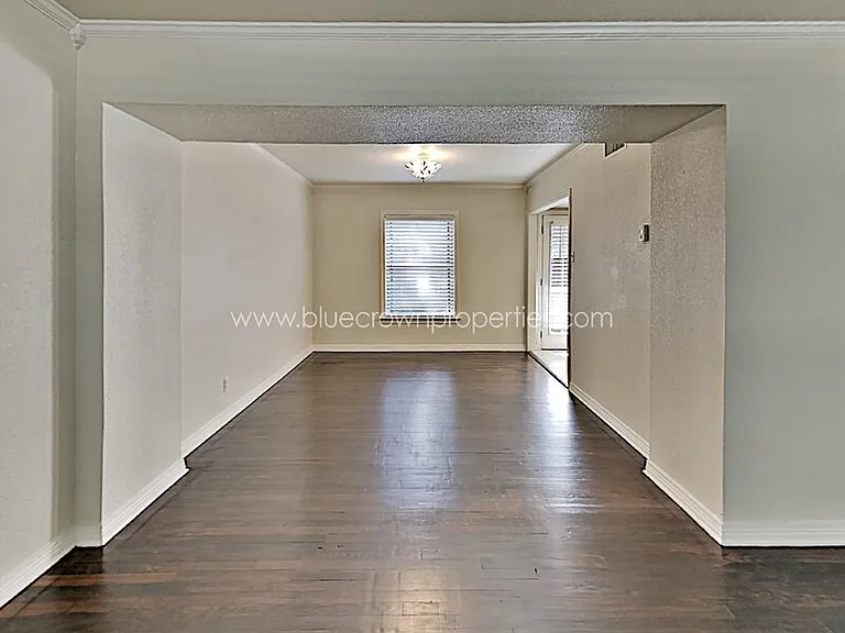 6491 Bordeaux Ave — Photo 3
