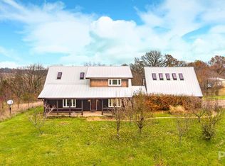 516 Grimm Rd, Eureka, IL 61530