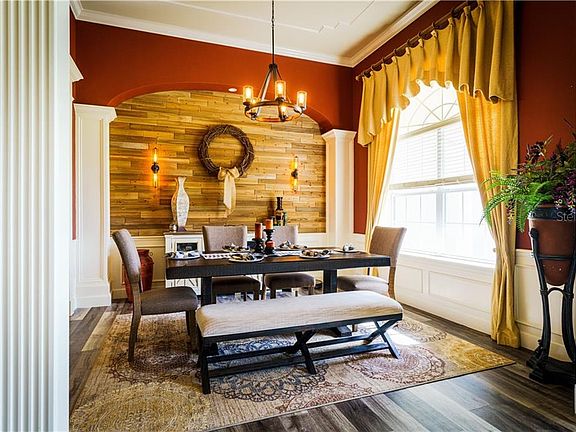 4th image of 1974 Sir Lancelot Cir