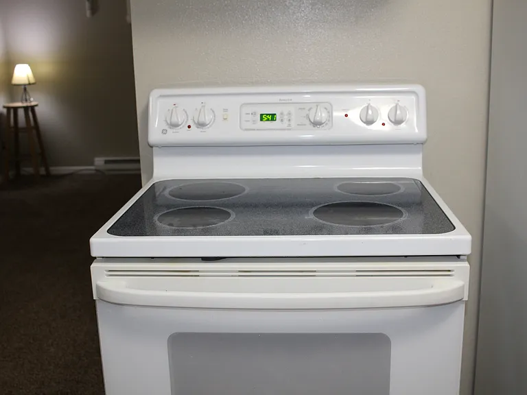 Apt 102 - 32_11192019