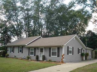 204 N Smith St, Owensville, IN 47665