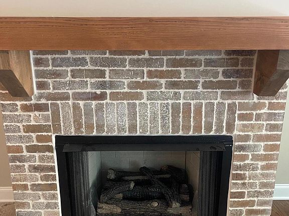 3rd image of 3152 Brookmore Trl NW