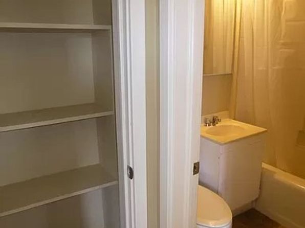 1238 SE Main St #8C711622D