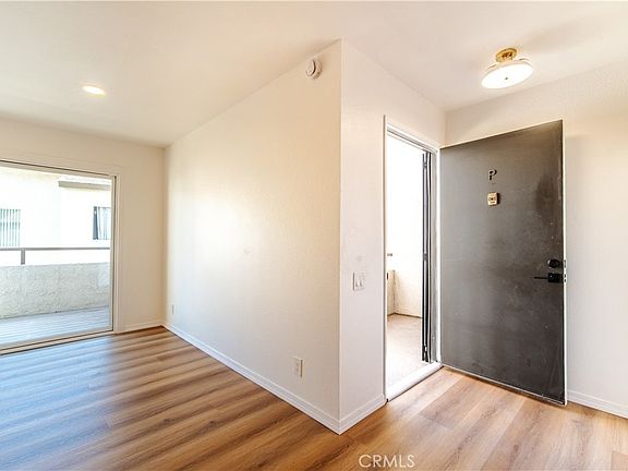 3rd image of 21951 Rimhurst Dr #202
