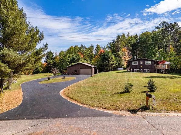 10464 Leisure Dr, Hazelhurst, WI 54531