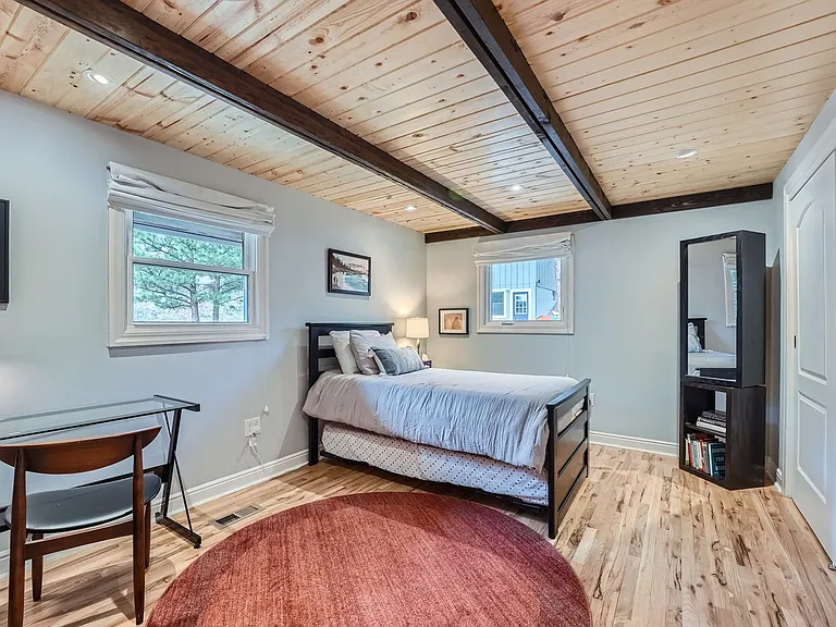 574 N Cedar Brook Rd — Photo 14