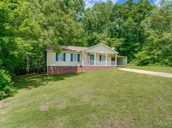 302 Clayton St, Cherryville, NC 28021