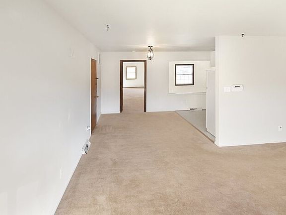 4th image of 44109 Saint Andrews Ln