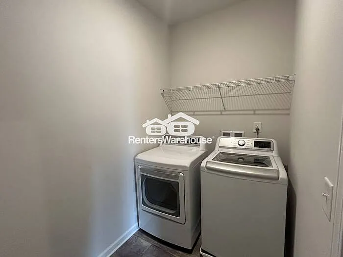 5475 Cedar Creek Dr — Photo 21