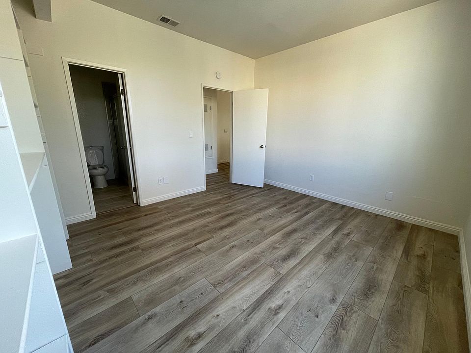 4025 Gresham St UNIT 1, San Diego, CA 92109 | Zillow