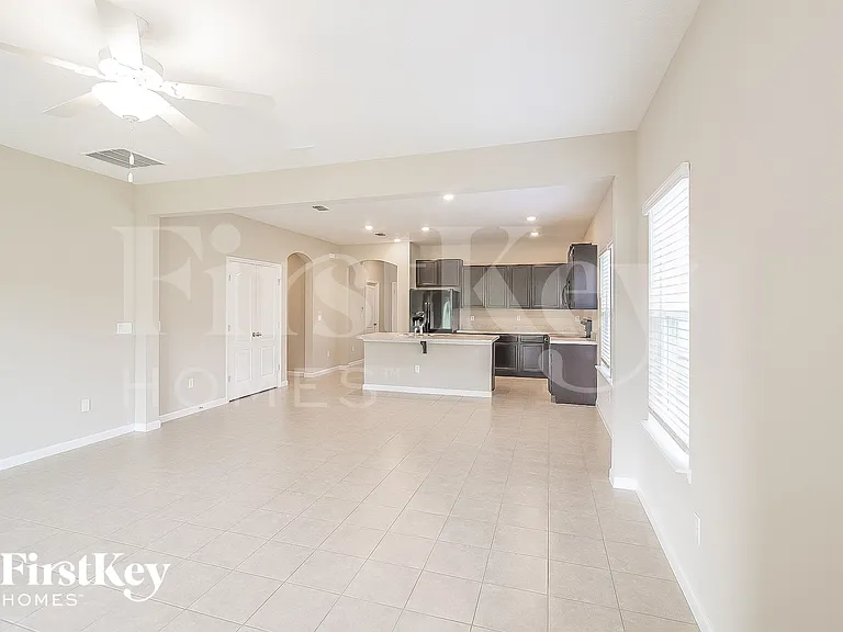 5659 Kellar Cir — Photo 4
