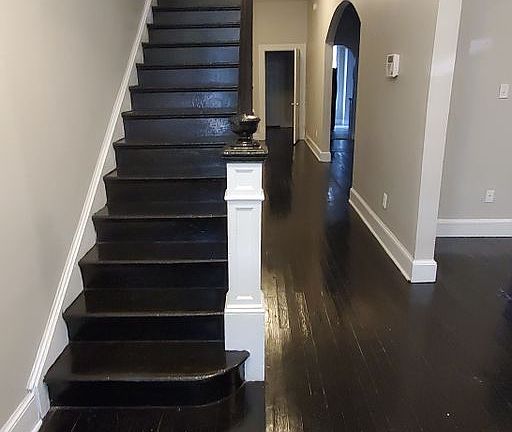 3rd image of 216 Liberty St